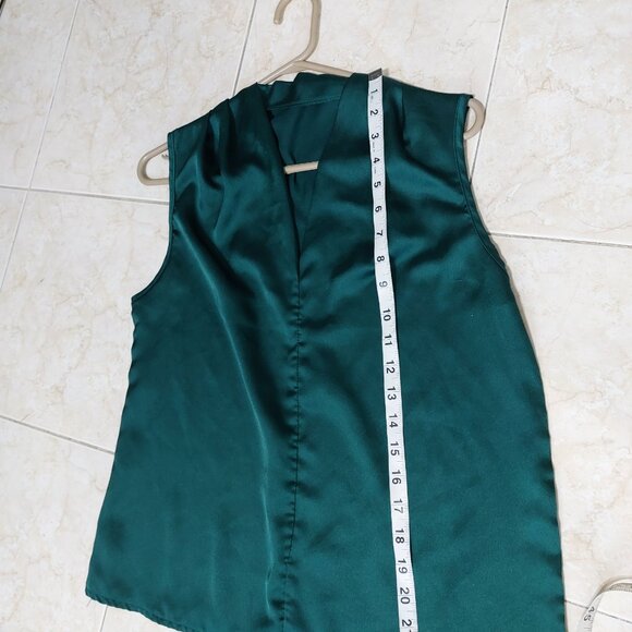 Summer Comfy Soft Satin Top SMALL - Picture 3 of 7